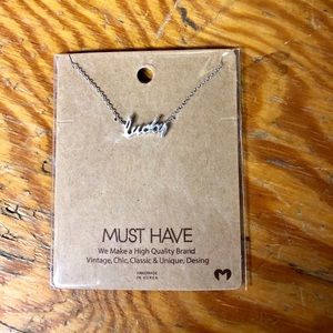 Short silver chain necklace “lucky”